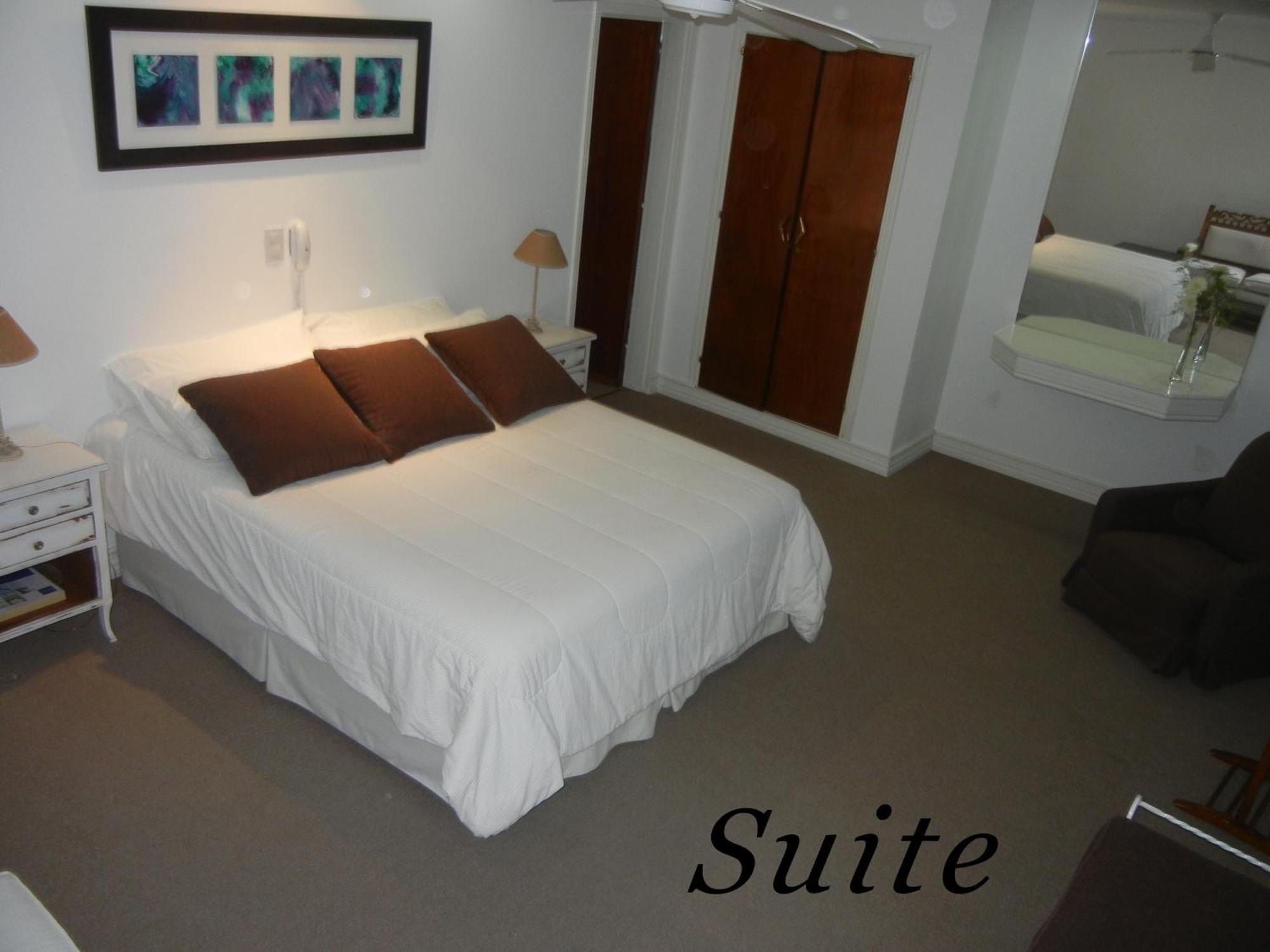 Corbel Superior 3*